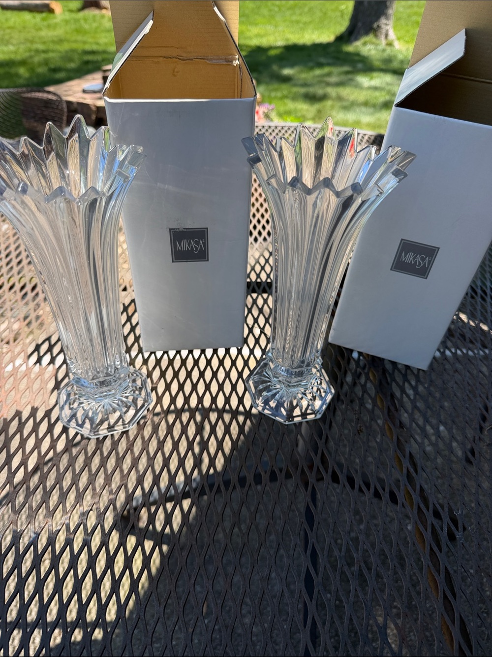 Mikasa Clear Crystal-Look Pair of Fluted Glass Vases